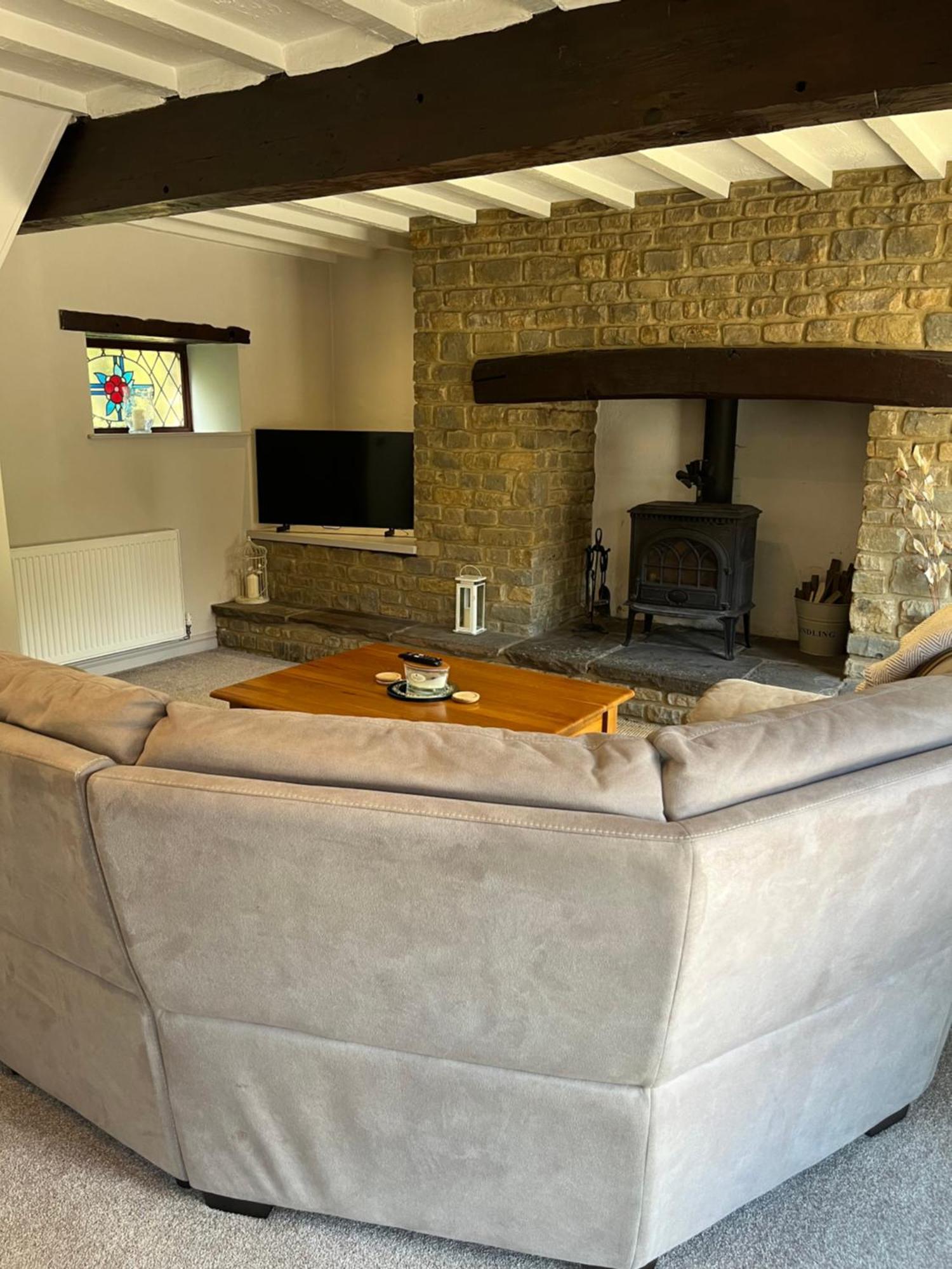 Villa The Old Coach House At Byre House Coalpit Heath Exterior foto